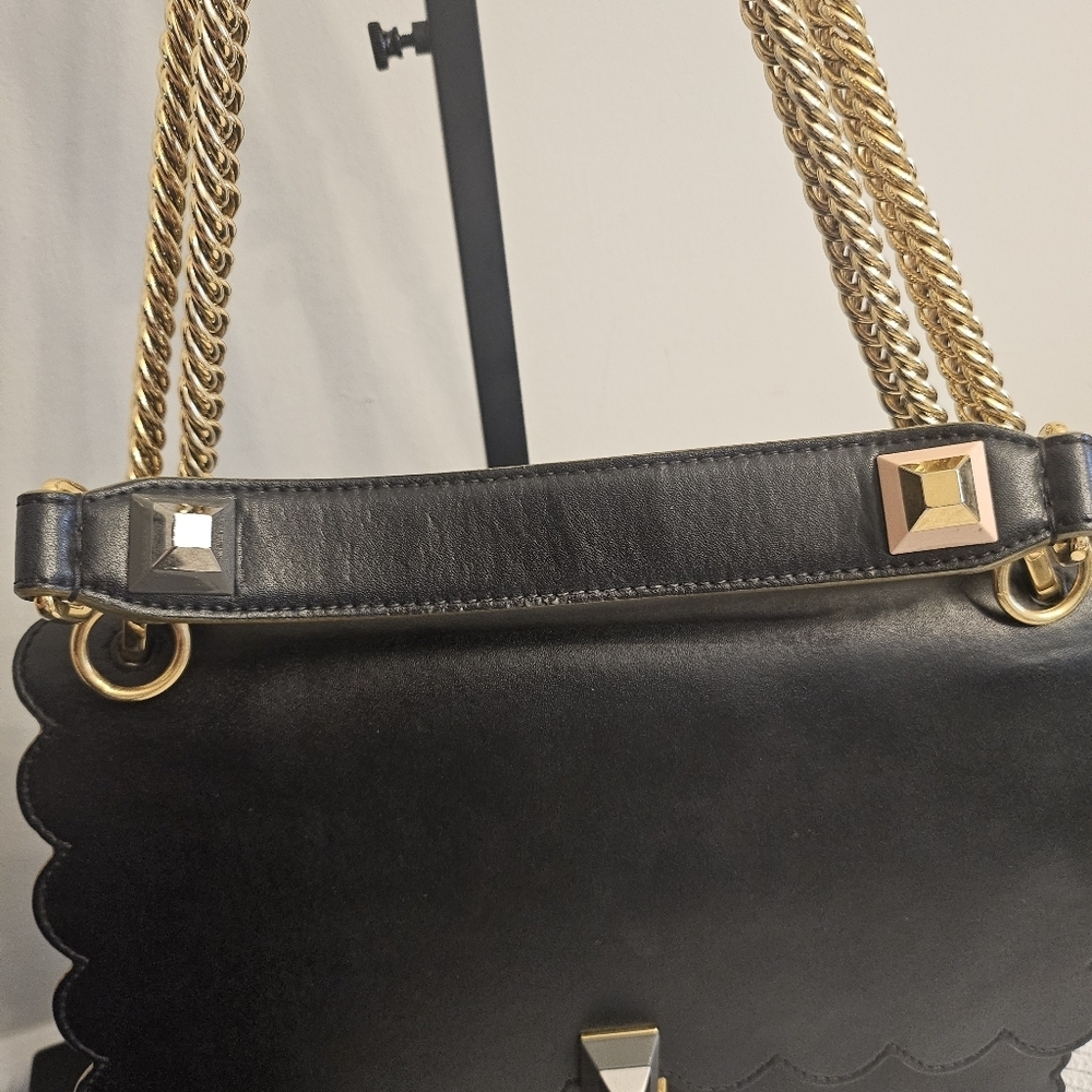 Fendi Kan I Scalloped Leather Chain Bag | Black | - Picture 10 of 14